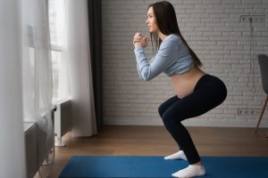 6 safe health & fitness goals for pregnant women