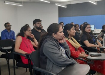 Dietitian talk at Real Page By Vanitha 4