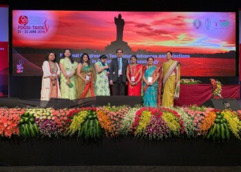 Dr Vandana Hegde as Faculty at FOGSI TAIOG National conference on Technology 3