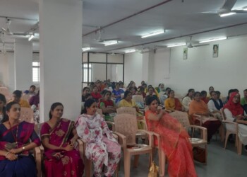 Talk on PCOD by DMO Prashathi Aurora Degree Collage Chikadpally 3